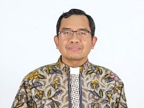 RP. Emmanuel Prasetyono, CM